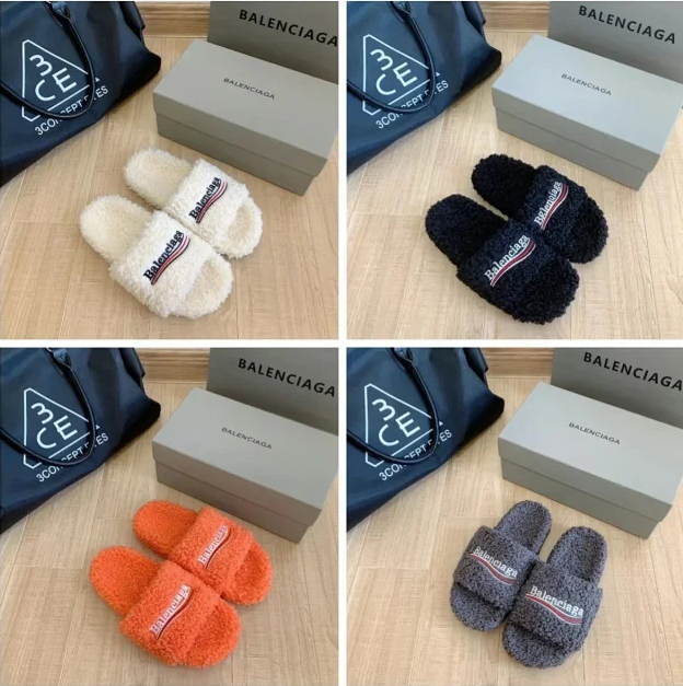 Balenciaga fluffy slippers sandal