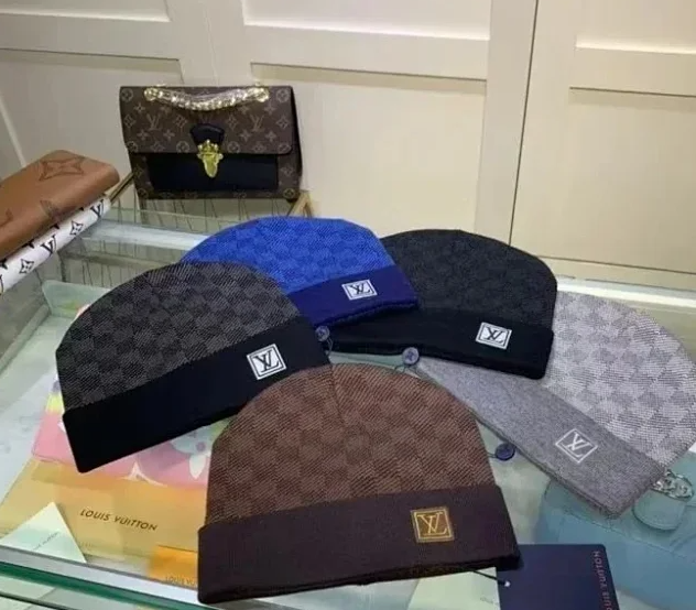 Lv winter hat【Top quality】