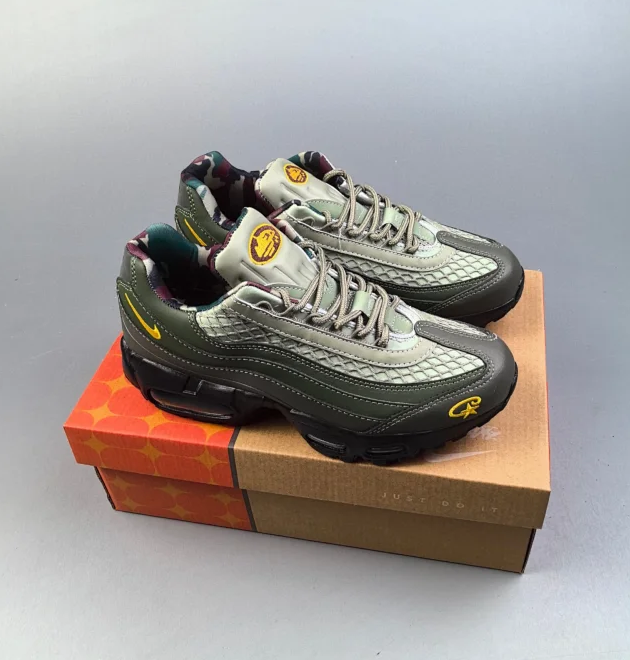 Nike Air Max 95 ( 40 style OG）