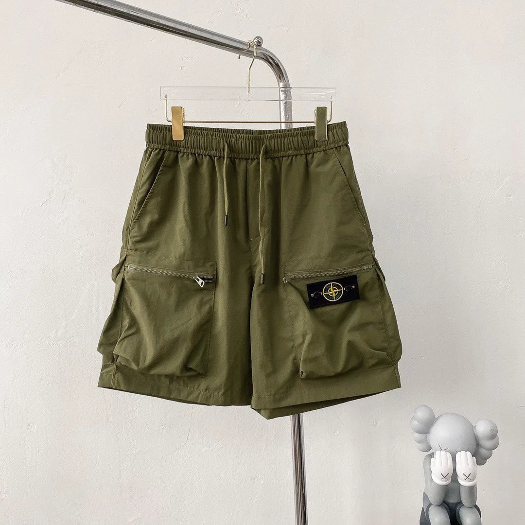 Stone Island Shorts/T-shirt ( 32 + styles)