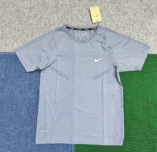 NIKE Sport Tee