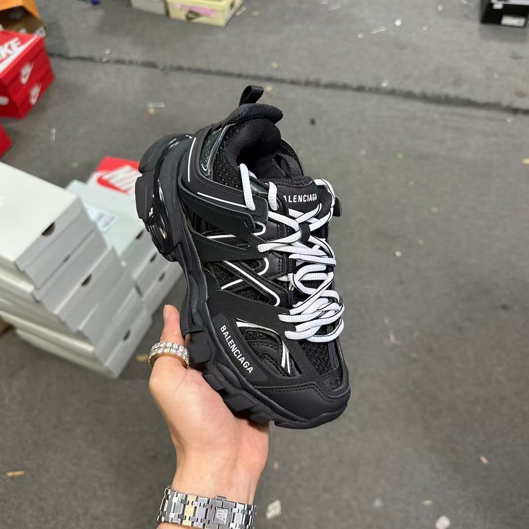 Balenciaga 3.0