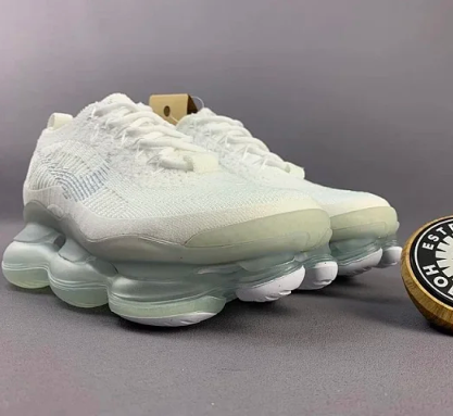 NIKE AIR MAX Scorpion