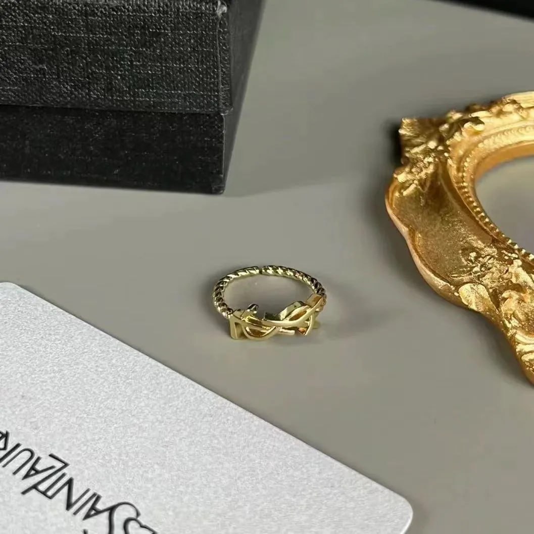 Yves Saint Laurent Ring