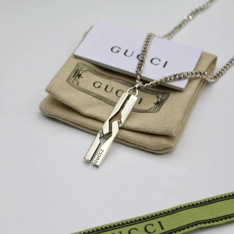 2167 Guchi Couple Pendant Necklace