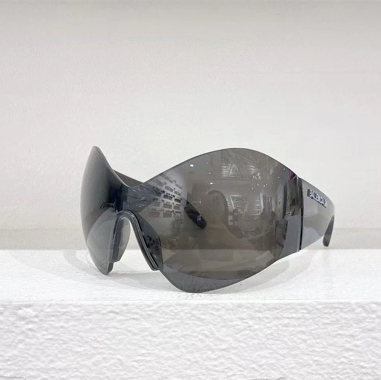 BALENCIAGA SUNGLASSES
