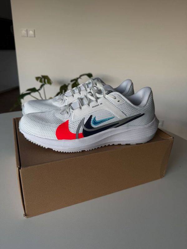  NIKE AIR ZOOM PEGASUS 40 SHOES