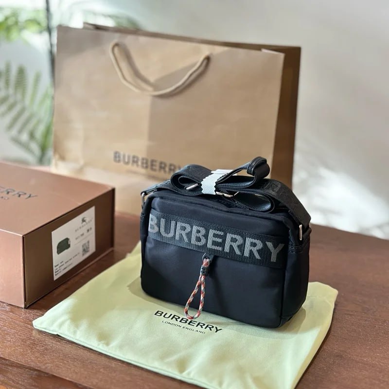 Prada /Burberry messenger /waist /shoulder bag